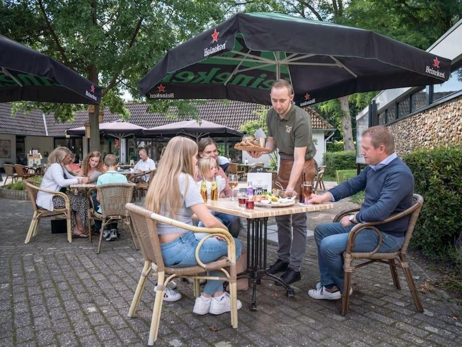 Vrijstaande Recreatiebungalow Met Slaapvide Posterholt Екстер'єр фото